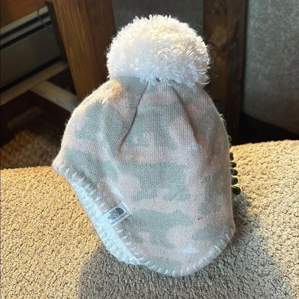 The North Face Kids' Camo Beanie - White and Tan